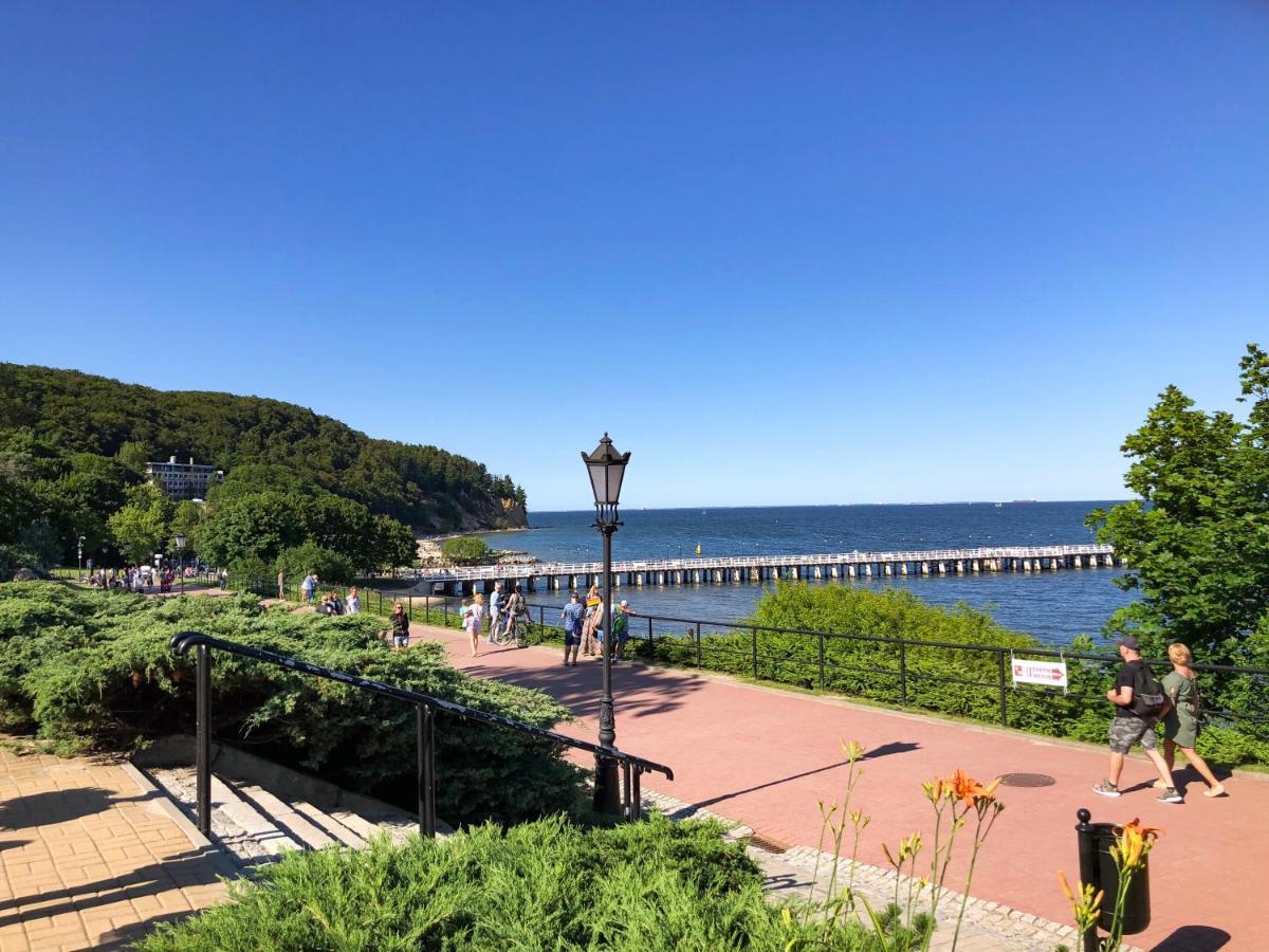 Pokoje Goscinne Przy Molo Gdynia Buitenkant foto